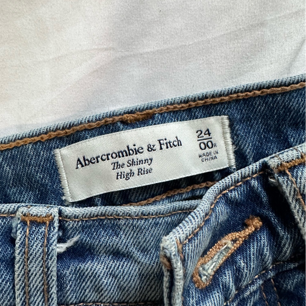 Abercrombie & Fitch The skinny high rise